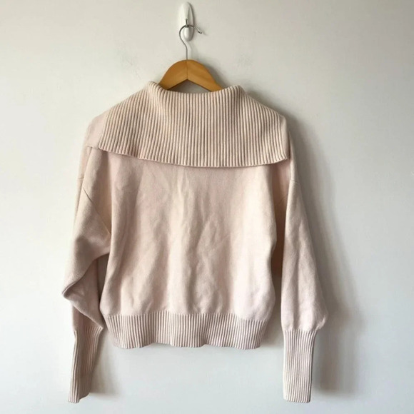 Zara  Knit High Neck Collar Gold Button Cardigan Sweater Ecru Cream Size Small - Picture 7 of 8